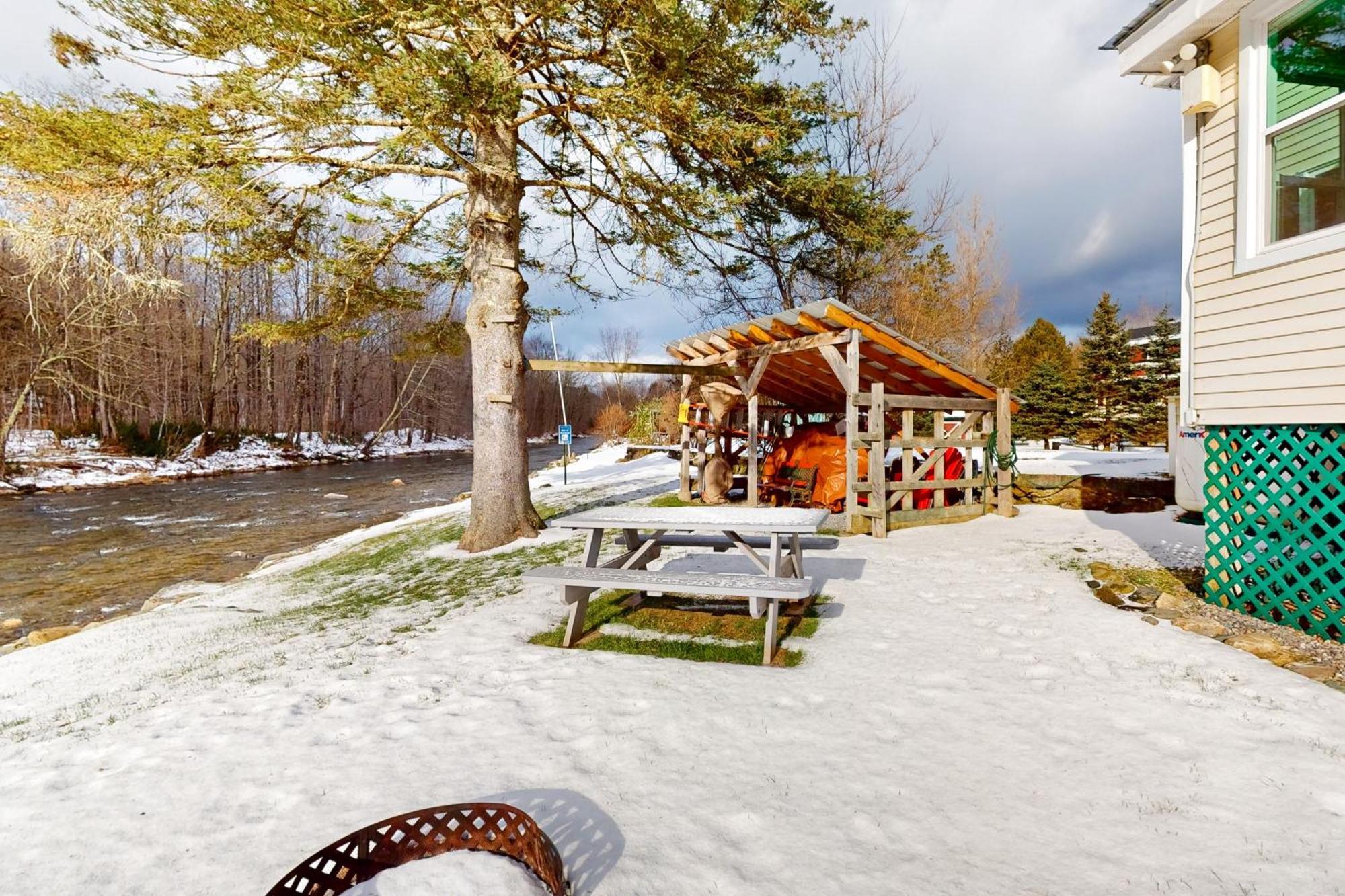 Jay Peak Getaway On Trout River Montgomery Zewnętrze zdjęcie